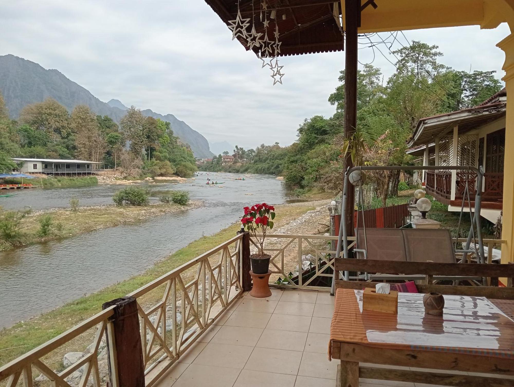 Vangvieng Ruby'Homestay Vang Vieng Εξωτερικό φωτογραφία